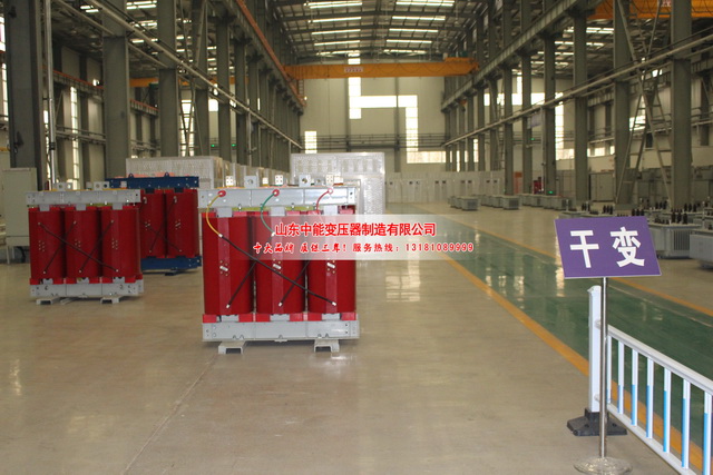 东方4000KVA干式变压器
